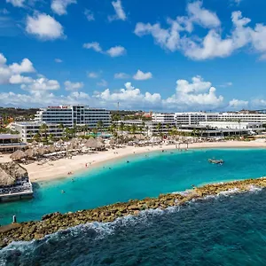 Mangrove Corendon Curacao Resort, Curio By Hilton Resort Willemstad